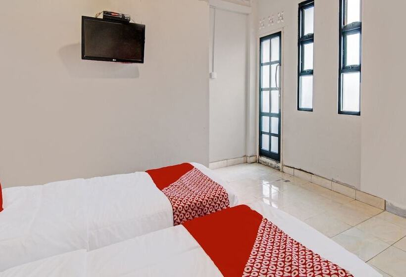 فندق Oyo 91985 Penginapan Noer Syariah