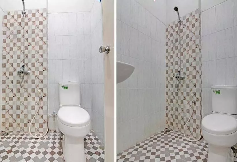 ホテル Oyo 91986 Annajah Homestay Syariah