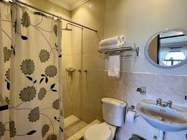 Pension Estancia Jardín De Teresita