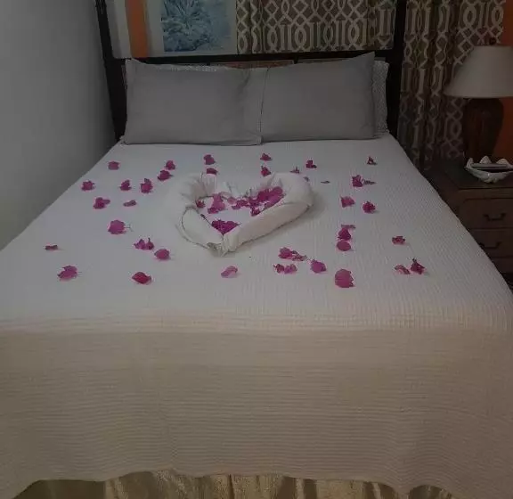 تختخواب و صبحانه Casa De Amor Suites And Tours