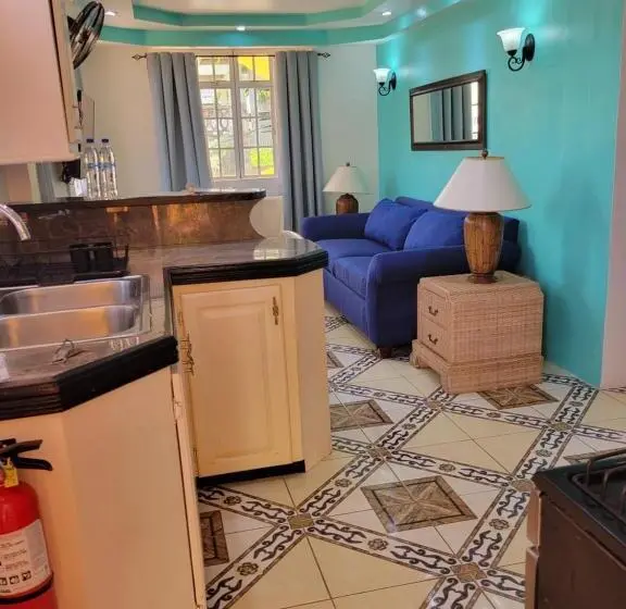 تختخواب و صبحانه Casa De Amor Suites And Tours