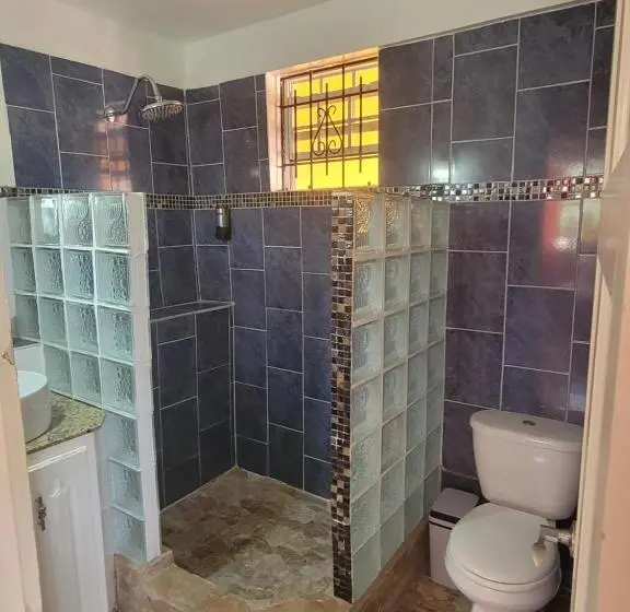 تختخواب و صبحانه Casa De Amor Suites And Tours
