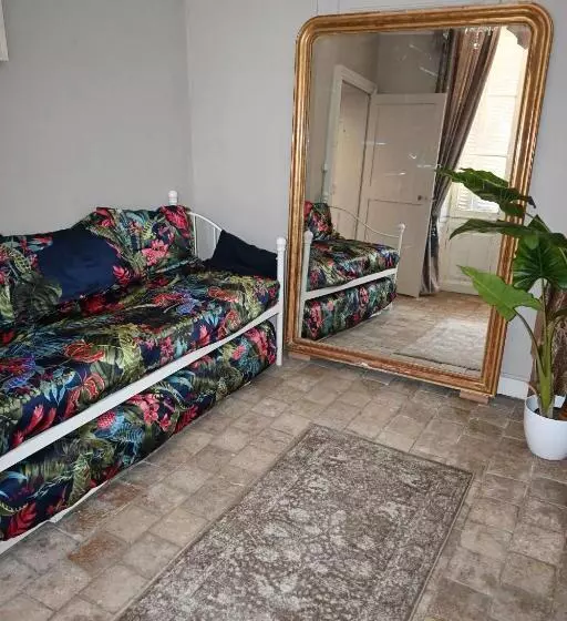 Aamiaismajoitus (B&B) Chateau Morinerie