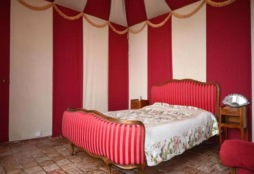 Aamiaismajoitus (B&B) Chateau Morinerie