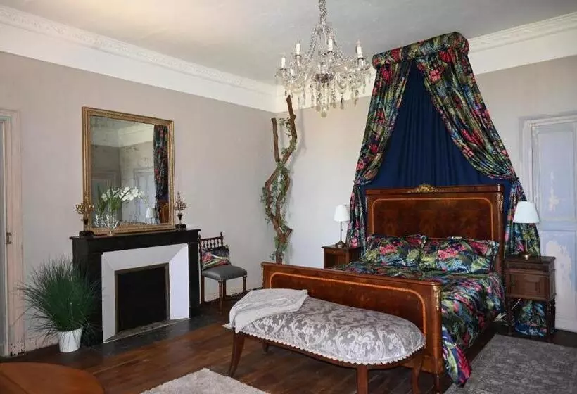 Aamiaismajoitus (B&B) Chateau Morinerie