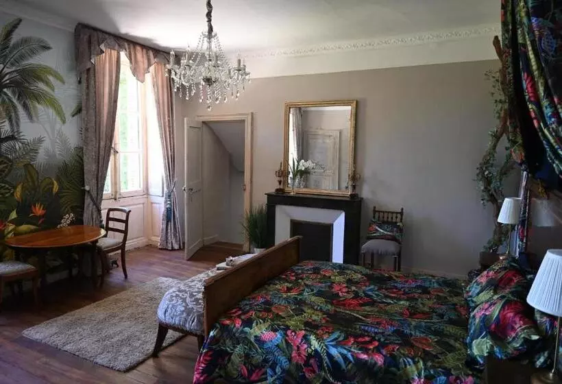 Aamiaismajoitus (B&B) Chateau Morinerie