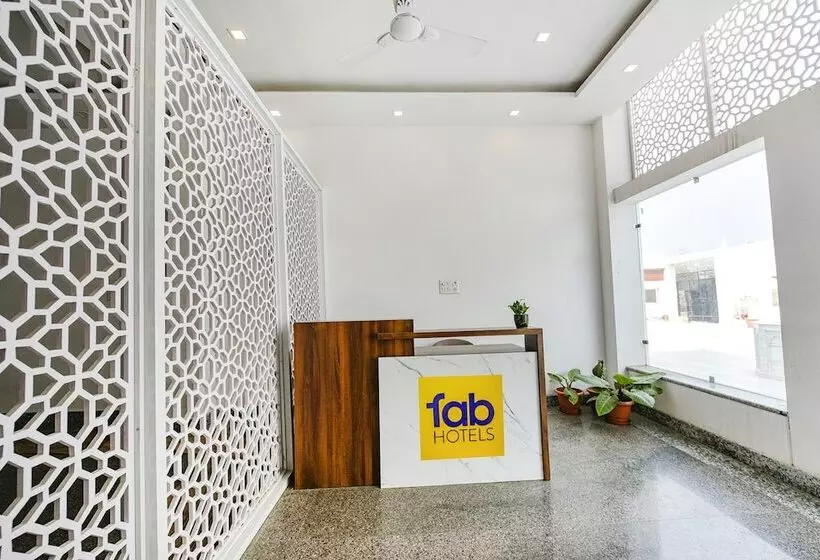 Fabhotel Jaswinder Bhawan