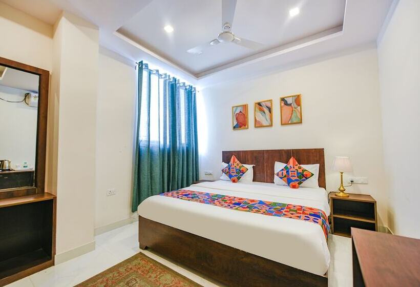 Fabhotel Jaswinder Bhawan