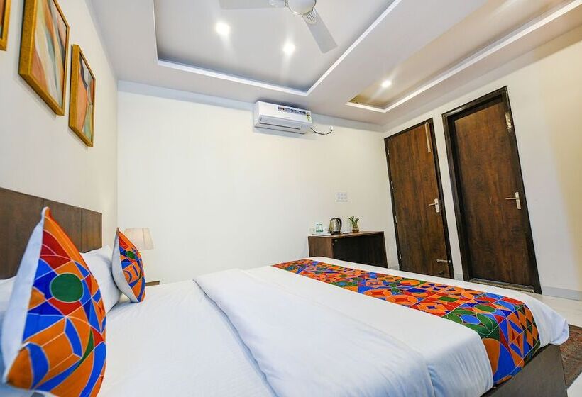 Fabhotel Jaswinder Bhawan