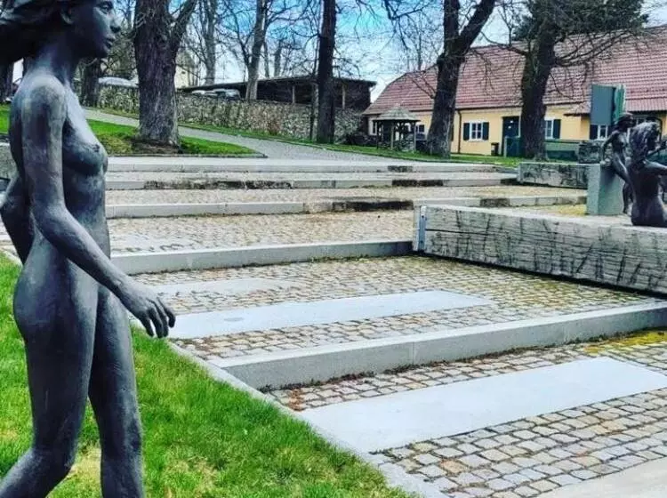 Majatalo Zámeček Ostrov