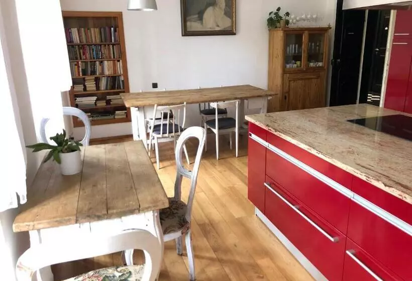 Majatalo Zámeček Ostrov