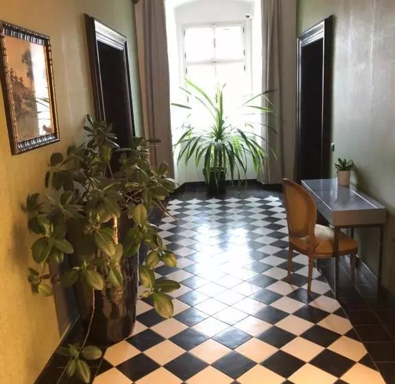 Majatalo Zámeček Ostrov