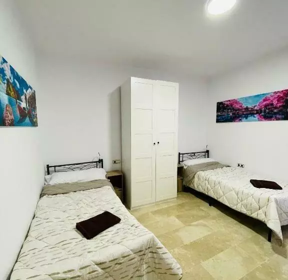 هاستل City Room Feminine