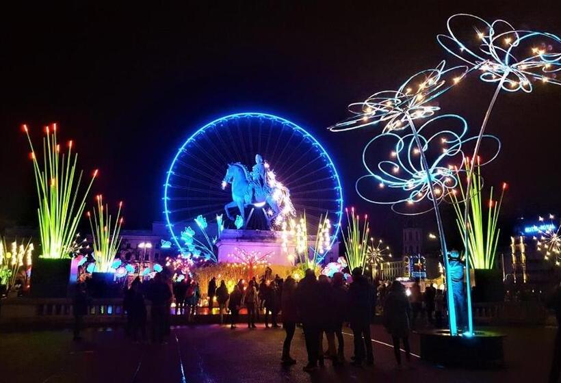 צימר Chambre Spacieuse Au Calme Proche De Lyon