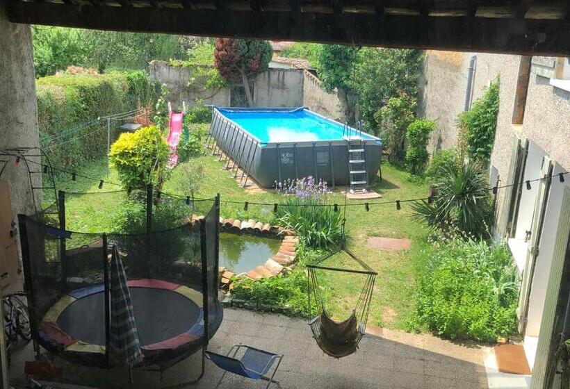 צימר Chambre Spacieuse Au Calme Proche De Lyon