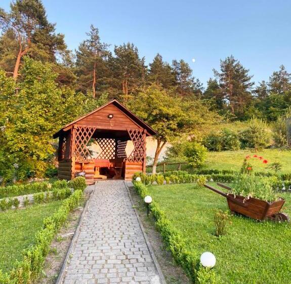 בית מלון כפרי берекавиця