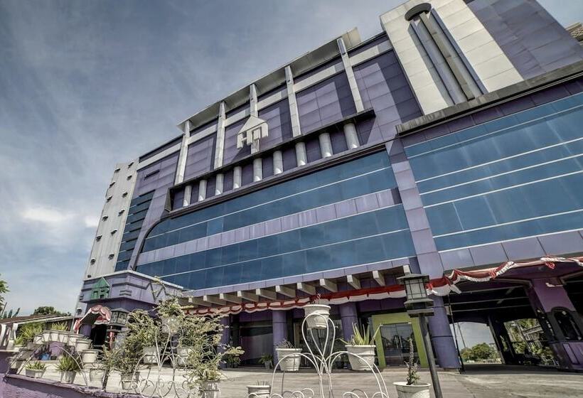 Capital O 90601 Hotel Meuligoe