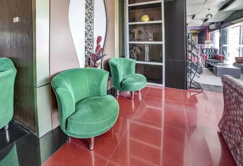 Capital O 90601 Hotel Meuligoe