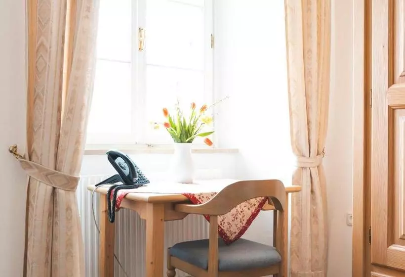 Hotelli Seminarzentrum Stift Schlägl