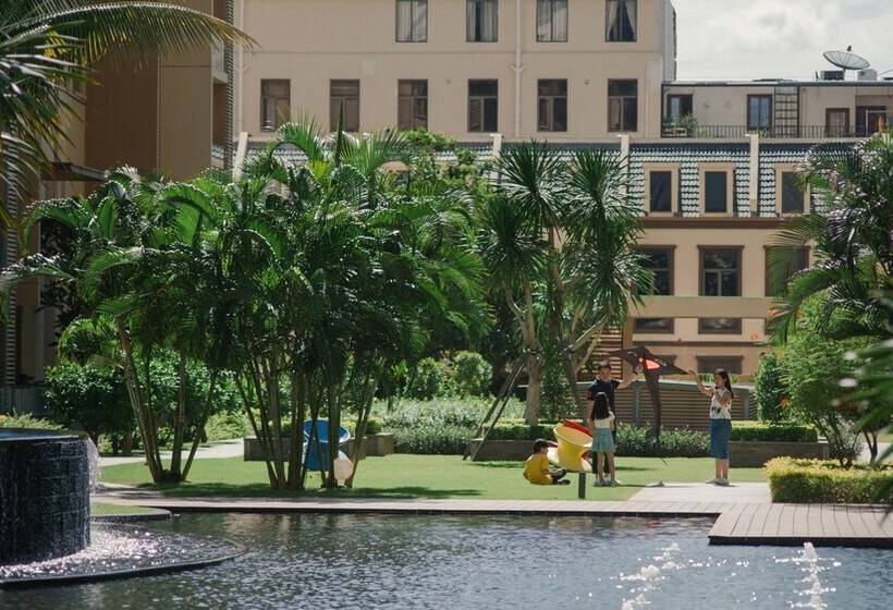 One Park Hotel & Residence