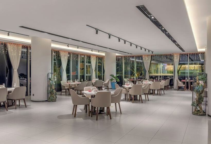 One Park Hotel & Residence