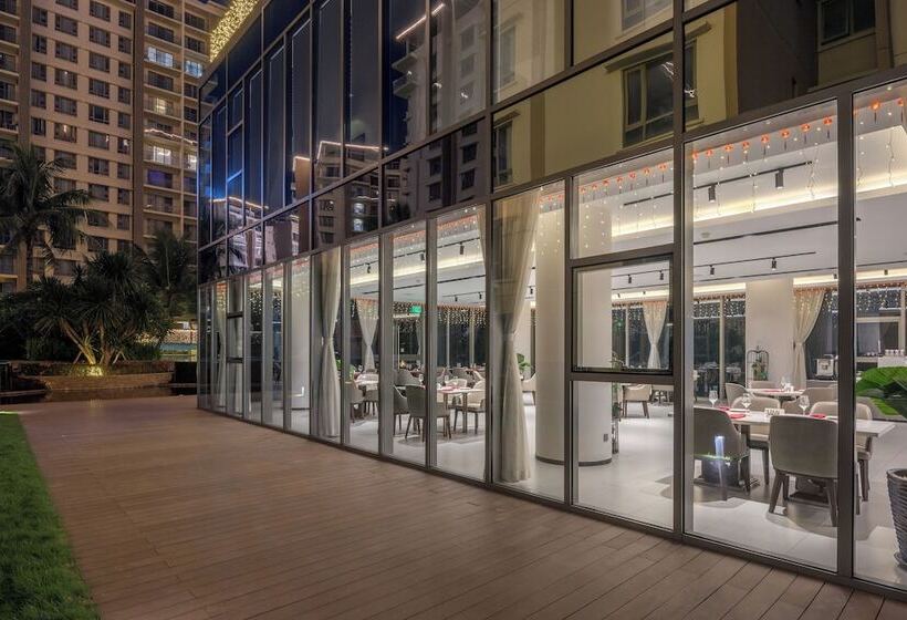 One Park Hotel & Residence