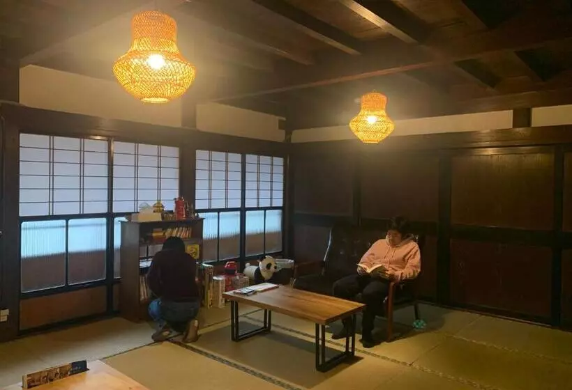 Majatalo 古民家ゲストハウス結舎 Yuinoya