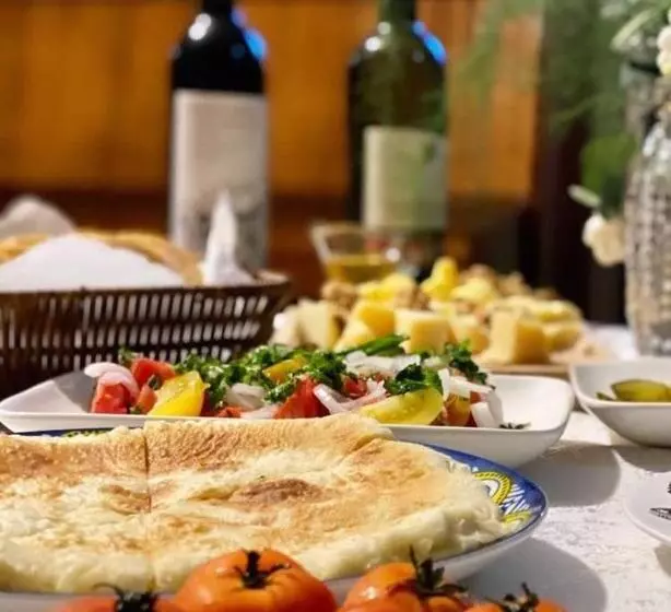 هاستل Green Tianeti