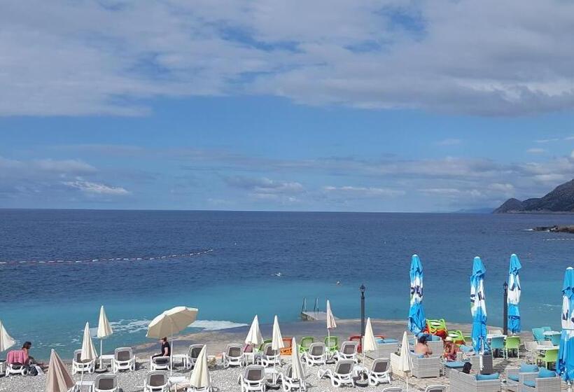 Apartaments Crown Silvia