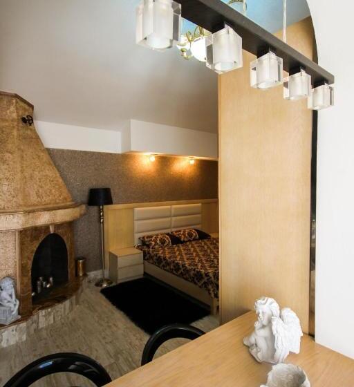 Apartaments Crown Silvia