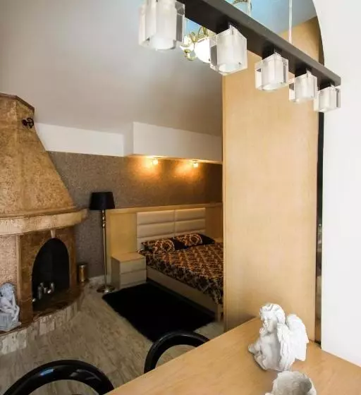Apartaments Crown Silvia