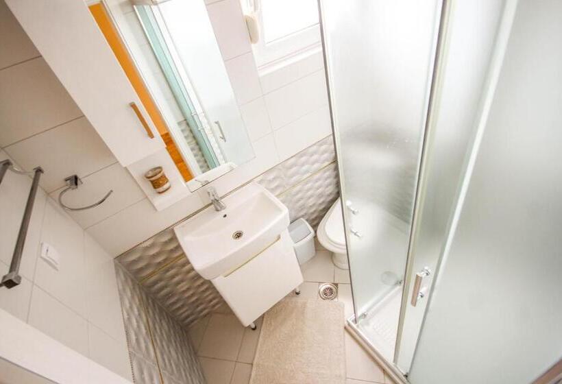 Apartaments Crown Silvia