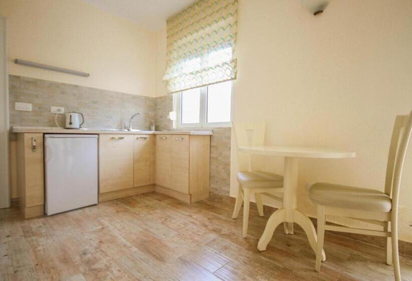 Apartaments Crown Silvia