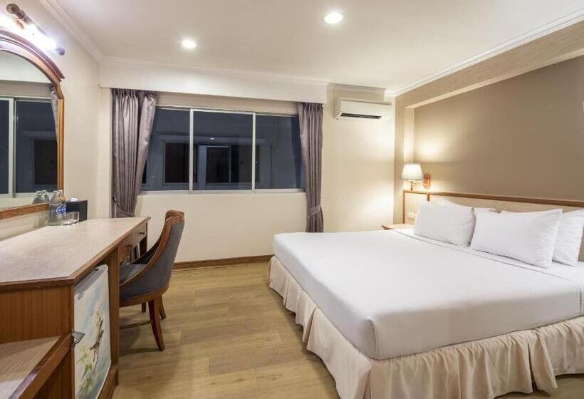 Station One Hotel Aranyaprateth