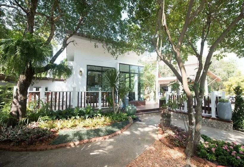 Wang Yao Riverside Resort