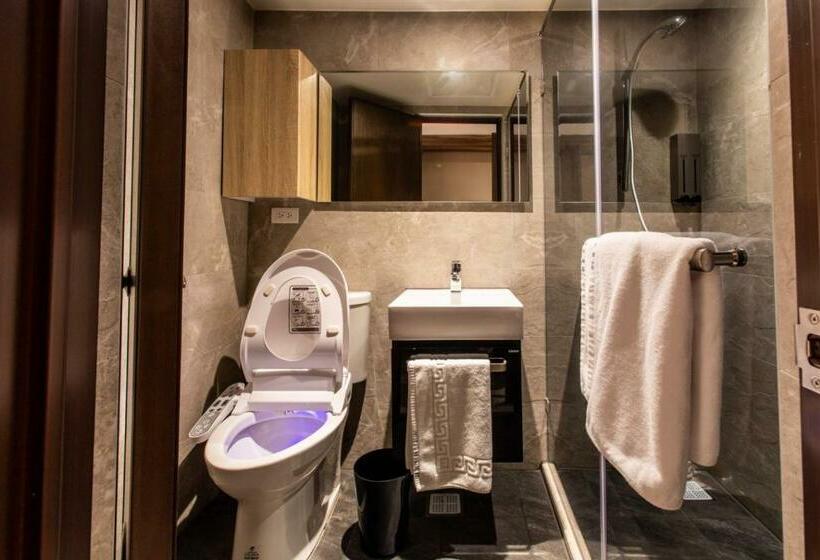 هتل Alishan Shermuh Tourist