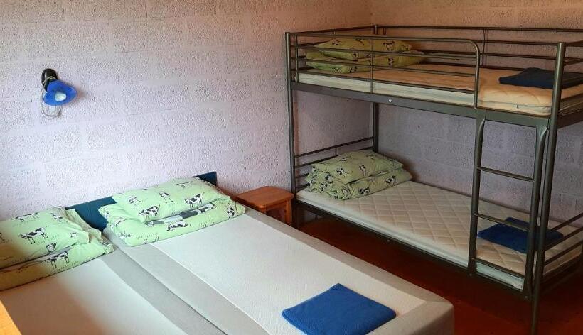 Oitme Hostel