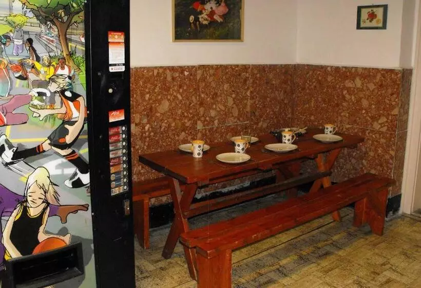 Season Hostel 2