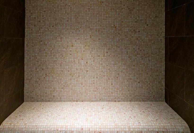 Grannos Thermal Hotel & Convention Center