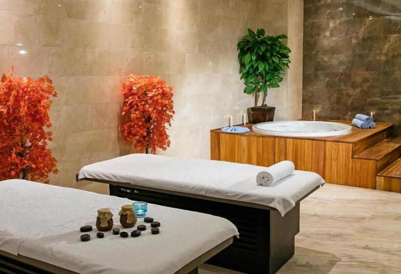 Grannos Thermal Hotel & Convention Center