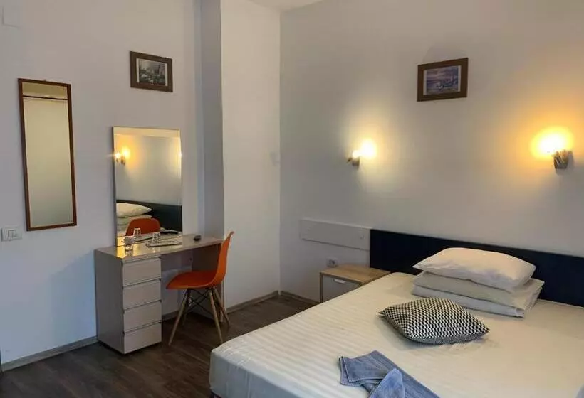 Pensió Eforie Villa Colonial