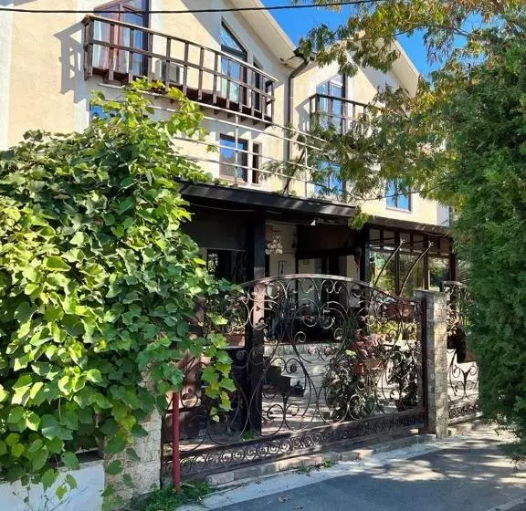 Pensió Eforie Villa Colonial