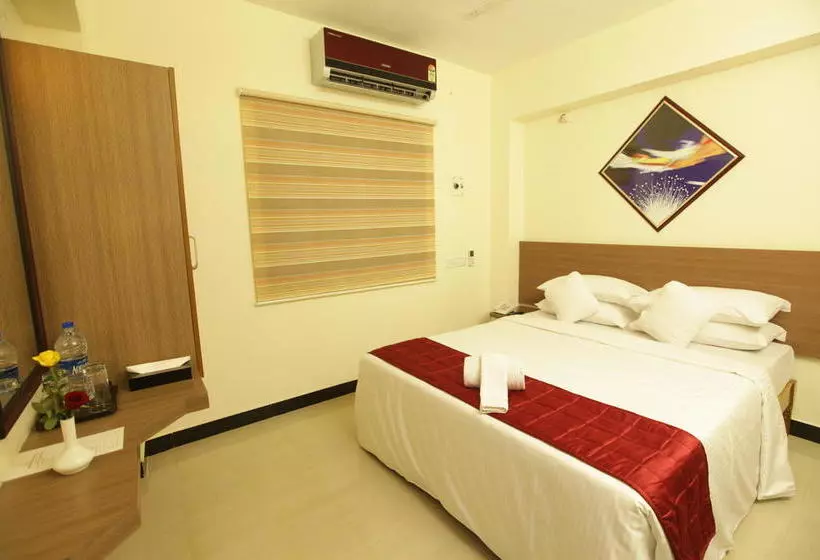 Hotelli Aakash Inn Tiruvannamalai