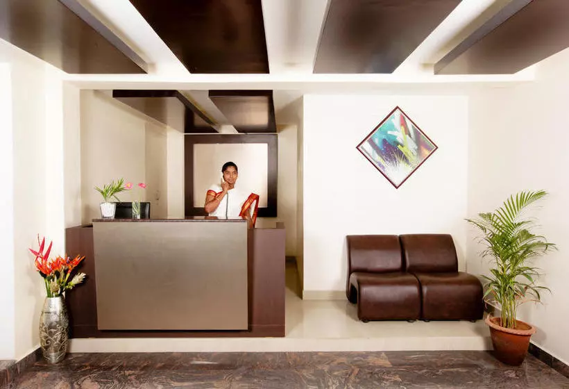Hotelli Aakash Inn Tiruvannamalai