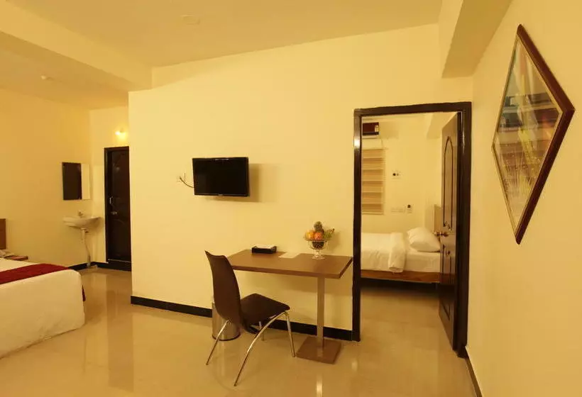 Hotelli Aakash Inn Tiruvannamalai