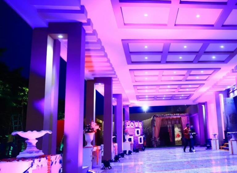 בית מלון כפרי Adityaz