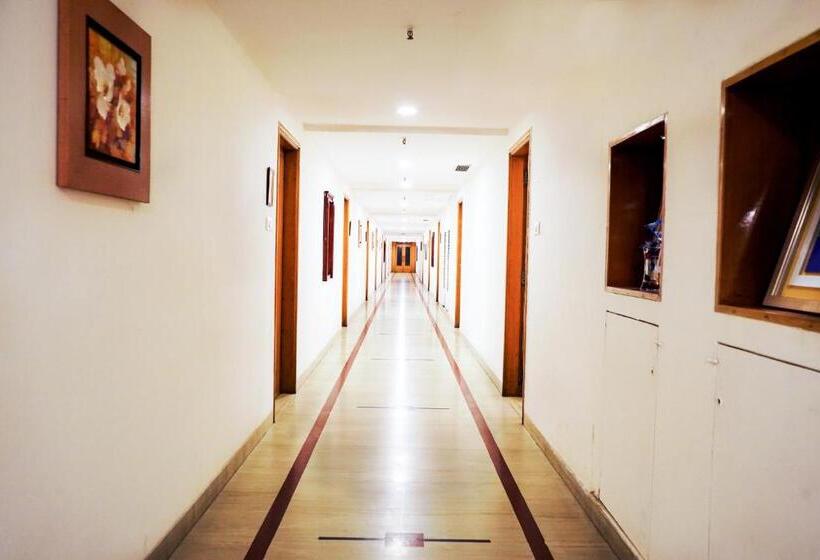 בית מלון כפרי Adityaz