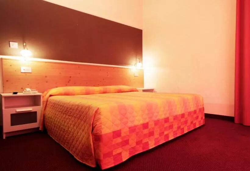 Hotel Aurora