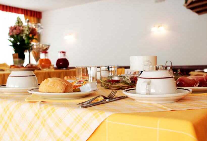 בית מלון כפרי Aurora