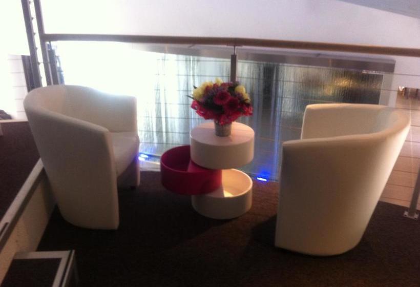 בית מלון כפרי Hôtel Bress Saône